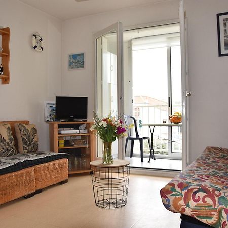 Appartement 1 Chambre, Avec Loggia Et Vue Sur Le Port Olona La Chaume Dış mekan fotoğraf